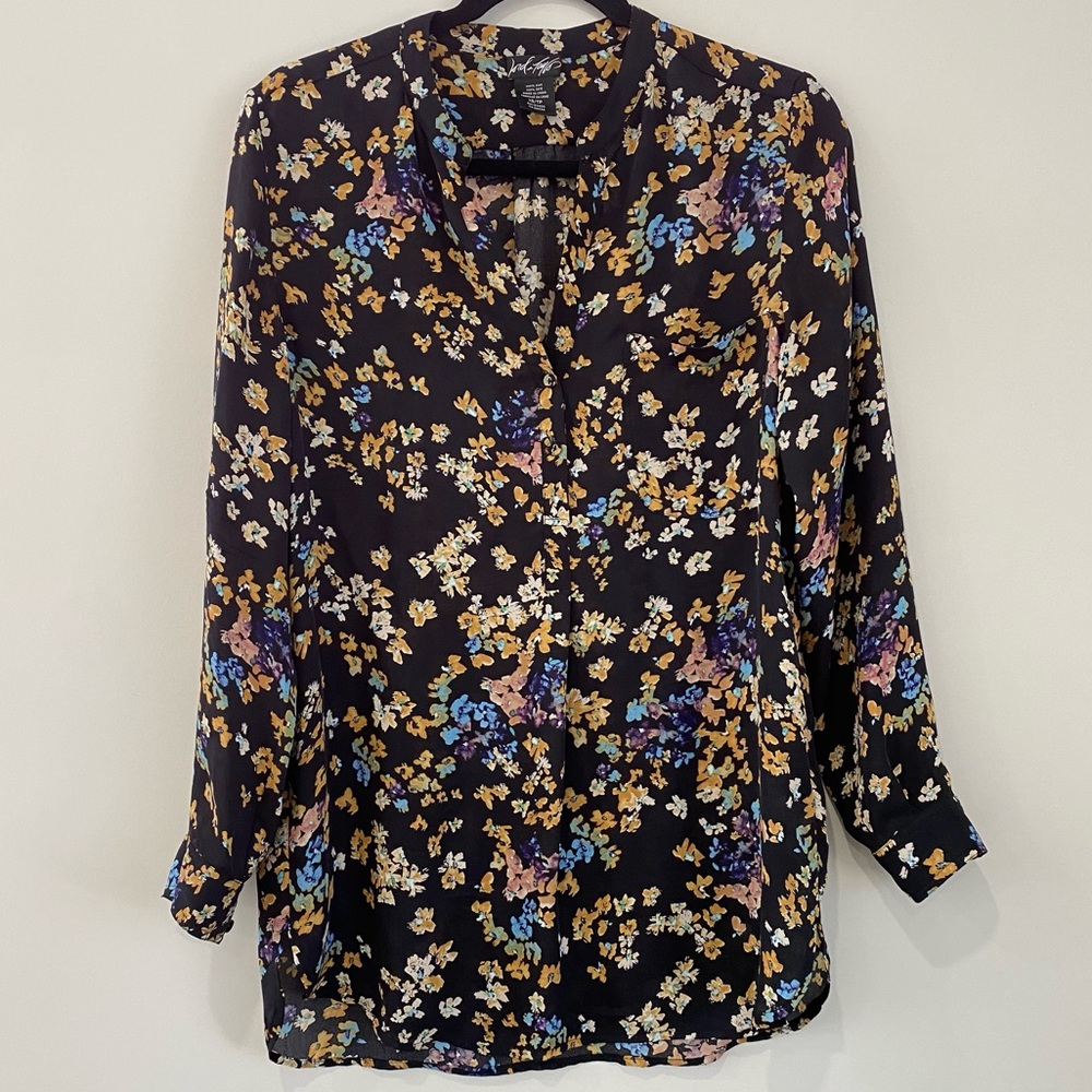 100% silk Lord & Taylor floral blouse